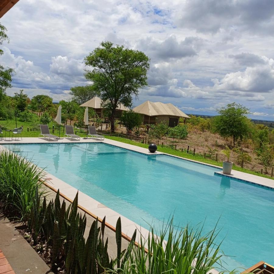 Xhabe Safari Lodge Chobe Muchenje Kültér fotó