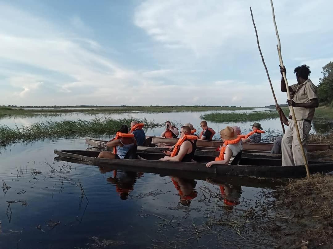 Xhabe Safari Lodge Chobe Muchenje Kültér fotó